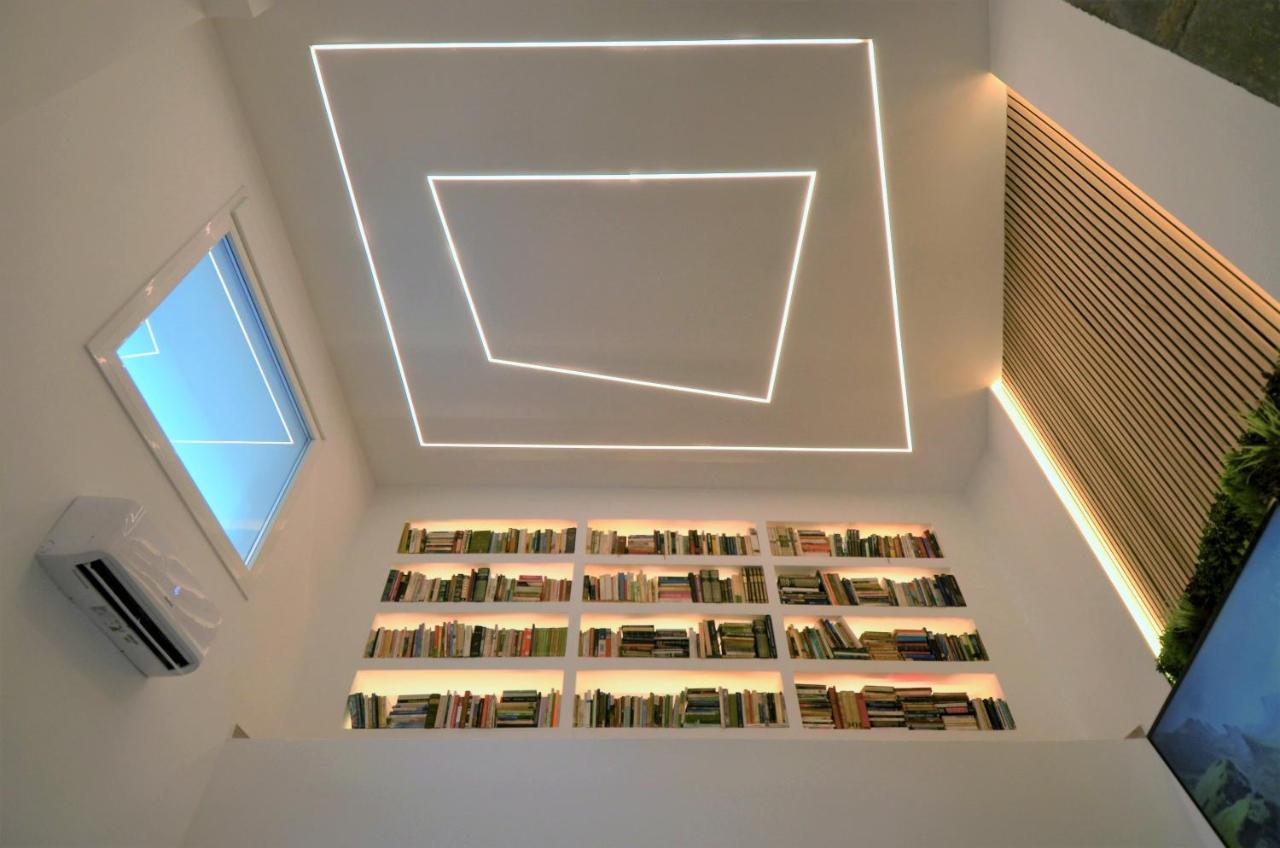 Biblioteca De Lujo En El Centro Historico De Malaga Daire Dış mekan fotoğraf